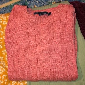 Sweater in coral pink